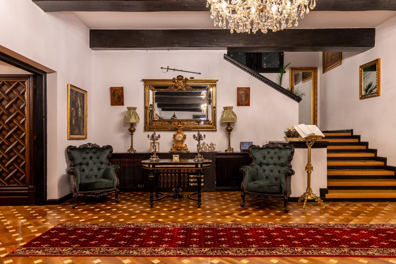 Casa Gheorghe Tătărescu din București: mărturie a puterii interbelice și renaștere contemporană la EkoGroup Vila